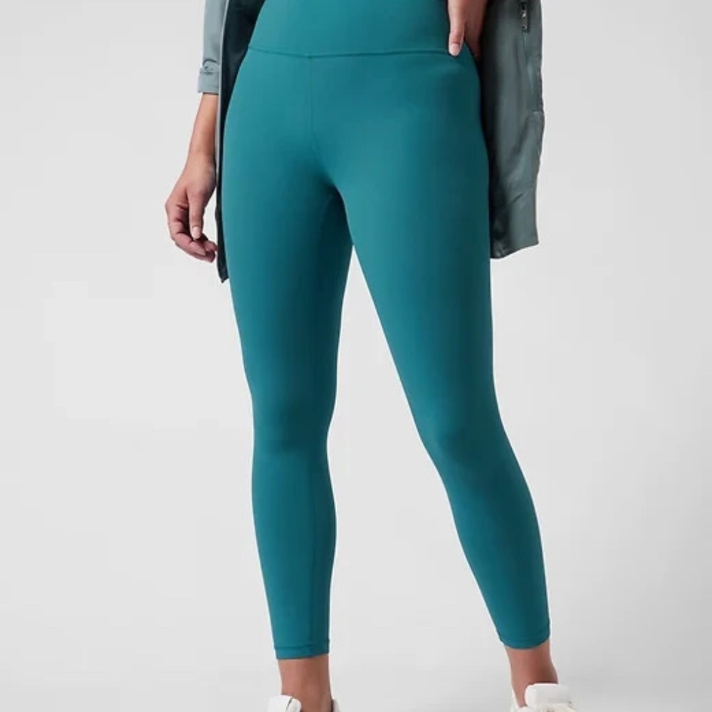 NWT Athleta Transcend 7/8 Tight Borealis Green L Large NWT
